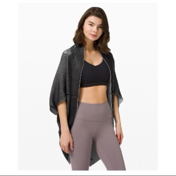 Lululemon Exaltation Wrap Black/White Stargaze Cardigan - Picture 1 of 12